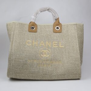 شنطة chanel large