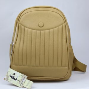 شنطة ظهر beige