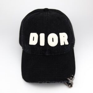كاب dior أسود