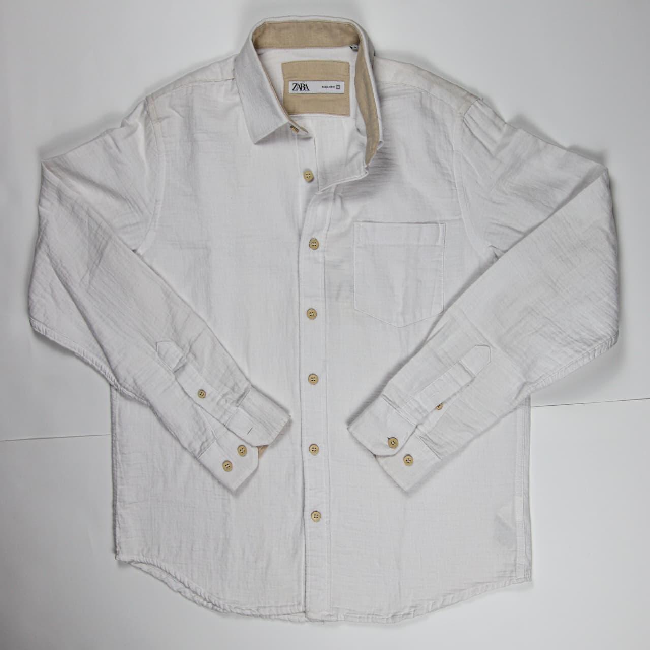 قميص zara كتان – أوف وايت (ياقة بيج) قميص zara كتان – أوف وايت (ياقة بيج)