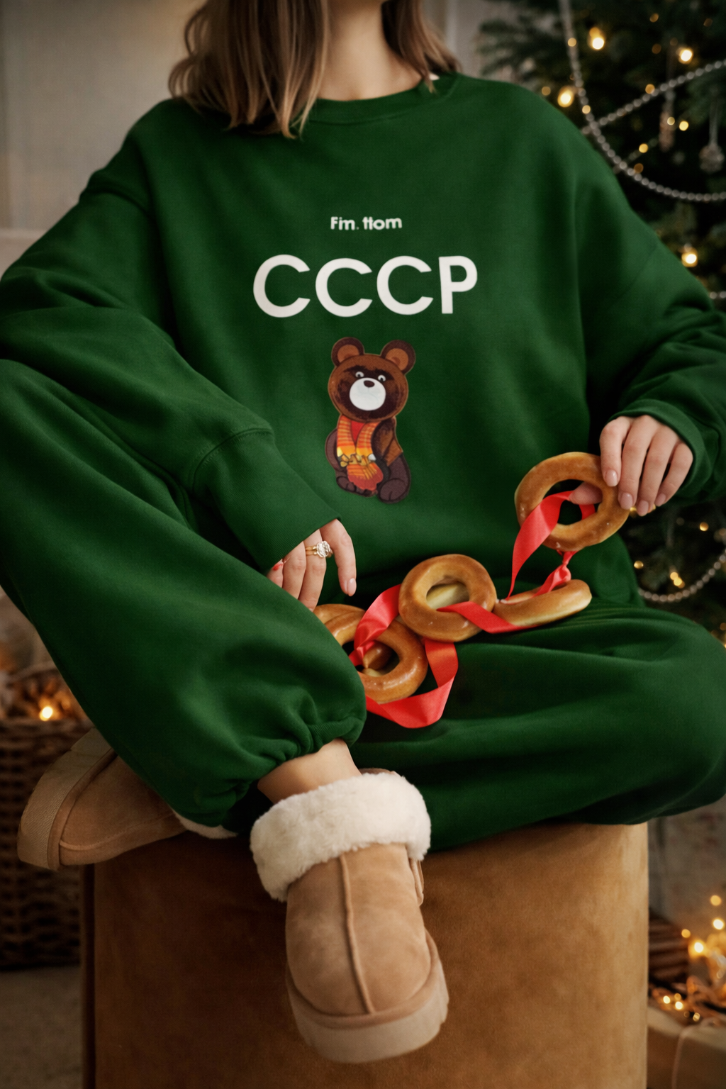 ترنج حريمي شتوي cccp – أخضر بطباعة دب ترنج حريمي شتوي cccp – أخضر بطباعة دب